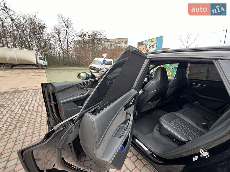 Внедорожник / Кроссовер Audi SQ8 2020 в Бердичеве фото 31 Внедорожник / Кроссовер Audi SQ8 2020 в Бердичеве