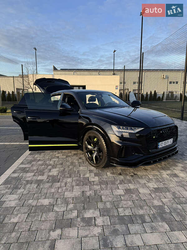 Внедорожник / Кроссовер Audi SQ8 2021 в Мукачево