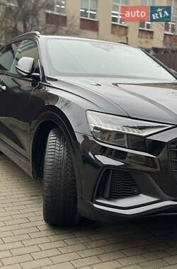 Позашляховик / Кросовер Audi SQ8 2020 в Виноградові