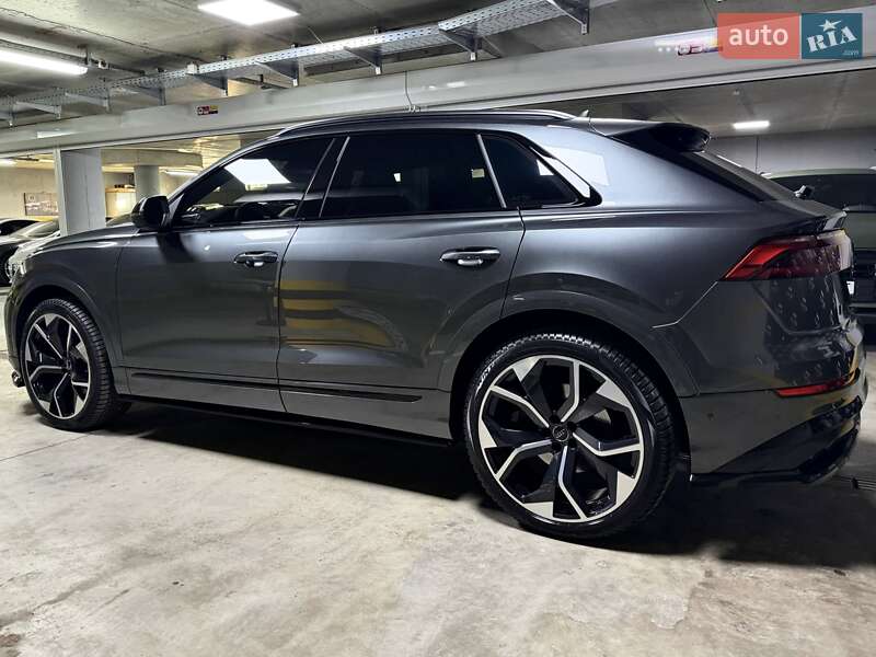 Позашляховик / Кросовер Audi SQ8 2024 в Києві фото 17 Позашляховик / Кросовер Audi SQ8 2024 в Києві
