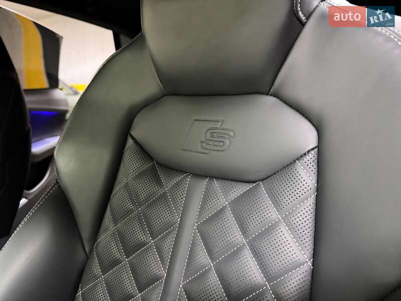 Позашляховик / Кросовер Audi SQ8 2024 в Києві фото 55 Позашляховик / Кросовер Audi SQ8 2024 в Києві