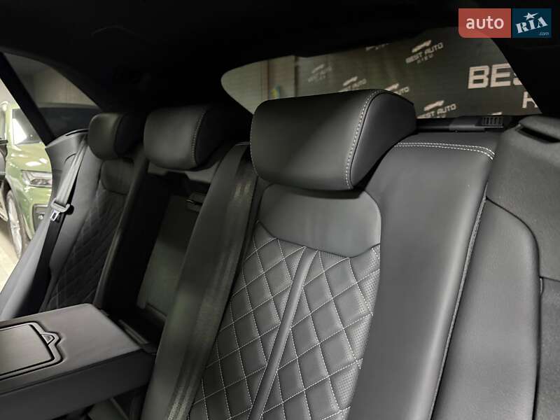 Позашляховик / Кросовер Audi SQ8 2024 в Києві фото 68 Позашляховик / Кросовер Audi SQ8 2024 в Києві