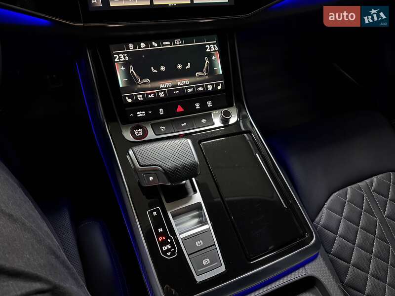 Позашляховик / Кросовер Audi SQ8 2024 в Києві фото 99 Позашляховик / Кросовер Audi SQ8 2024 в Києві