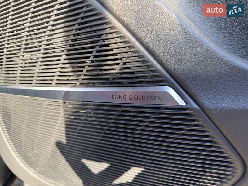 Внедорожник / Кроссовер Audi SQ8 2021 в Киеве