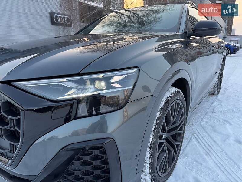 Внедорожник / Кроссовер Audi SQ8 2024 в Киеве