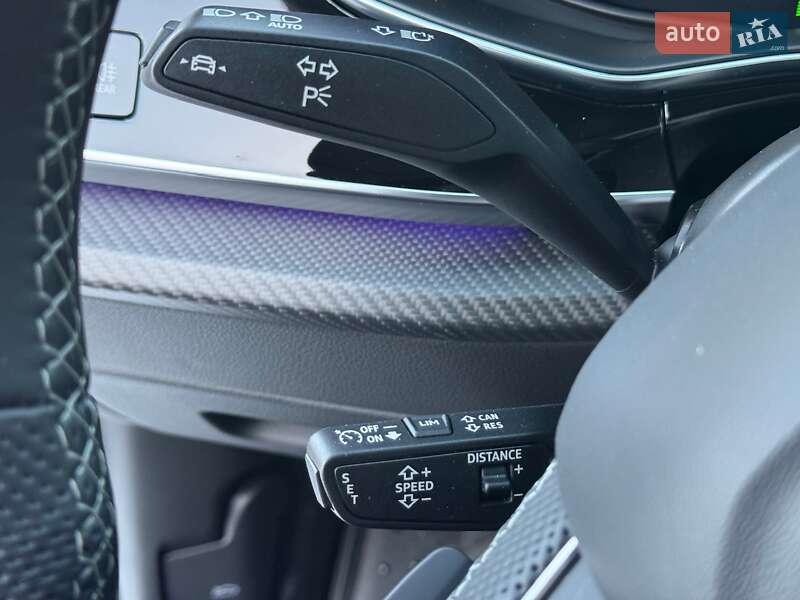 Внедорожник / Кроссовер Audi SQ8 2024 в Киеве