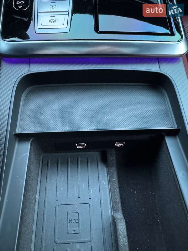 Внедорожник / Кроссовер Audi SQ8 2024 в Киеве