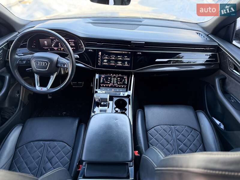 Позашляховик / Кросовер Audi SQ8 2020 в Львові