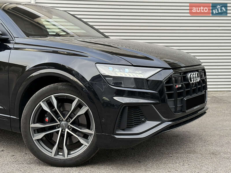 Внедорожник / Кроссовер Audi SQ8 2019 в Ровно