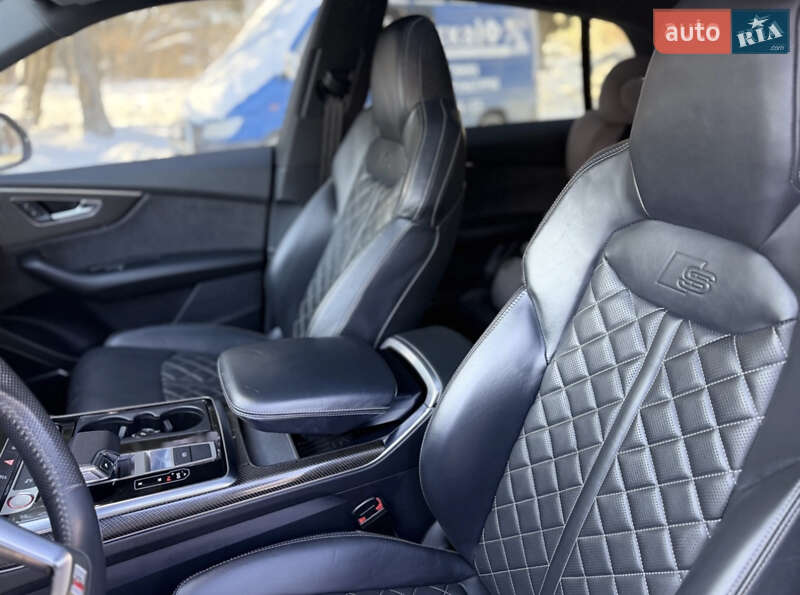 Внедорожник / Кроссовер Audi SQ8 2020 в Хмельницком фото 31 Внедорожник / Кроссовер Audi SQ8 2020 в Хмельницком
