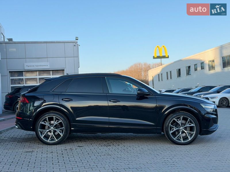 Внедорожник / Кроссовер Audi SQ8 2019 в Хмельницком