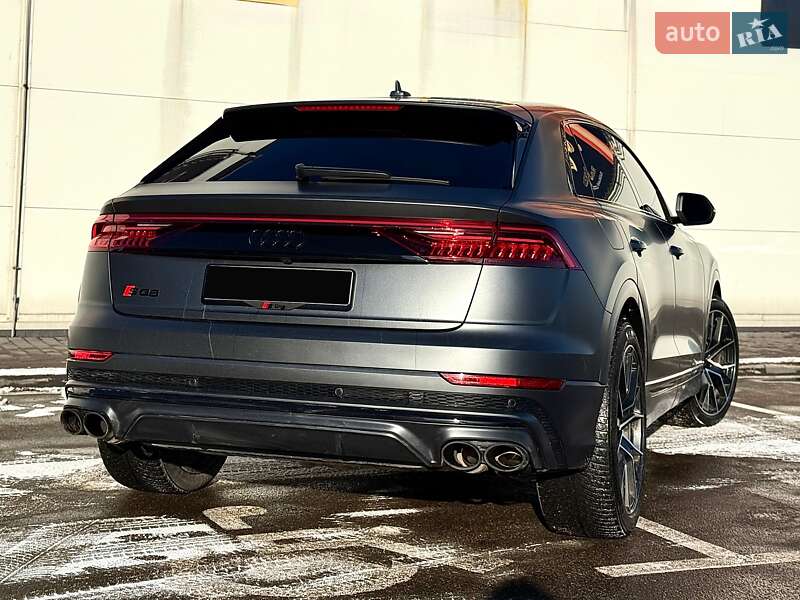 Позашляховик / Кросовер Audi SQ8 2021 в Києві