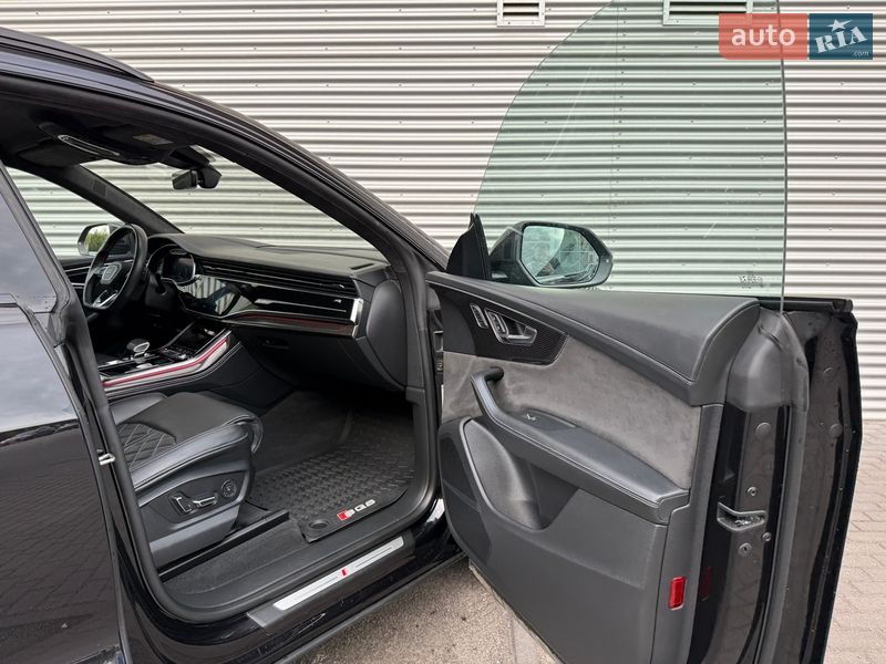 Внедорожник / Кроссовер Audi SQ8 2019 в Ровно