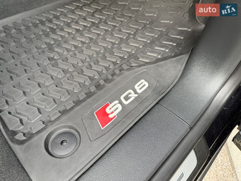Внедорожник / Кроссовер Audi SQ8 2019 в Ровно