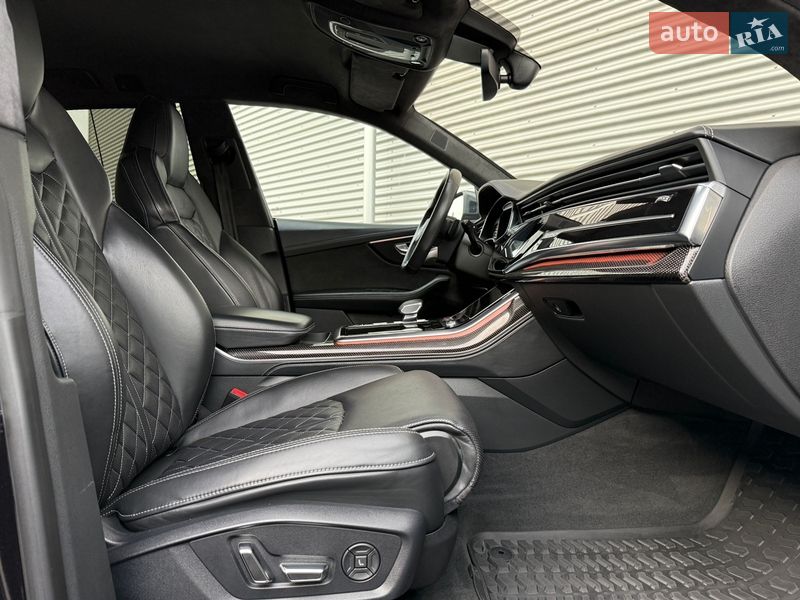 Внедорожник / Кроссовер Audi SQ8 2019 в Ровно