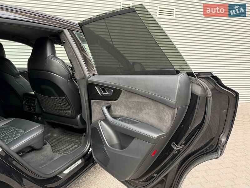 Внедорожник / Кроссовер Audi SQ8 2019 в Ровно