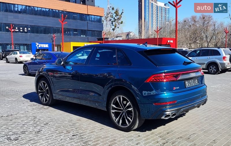 Позашляховик / Кросовер Audi SQ8 2021 в Києві