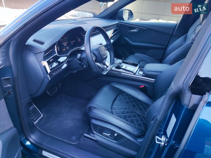Позашляховик / Кросовер Audi SQ8 2021 в Києві