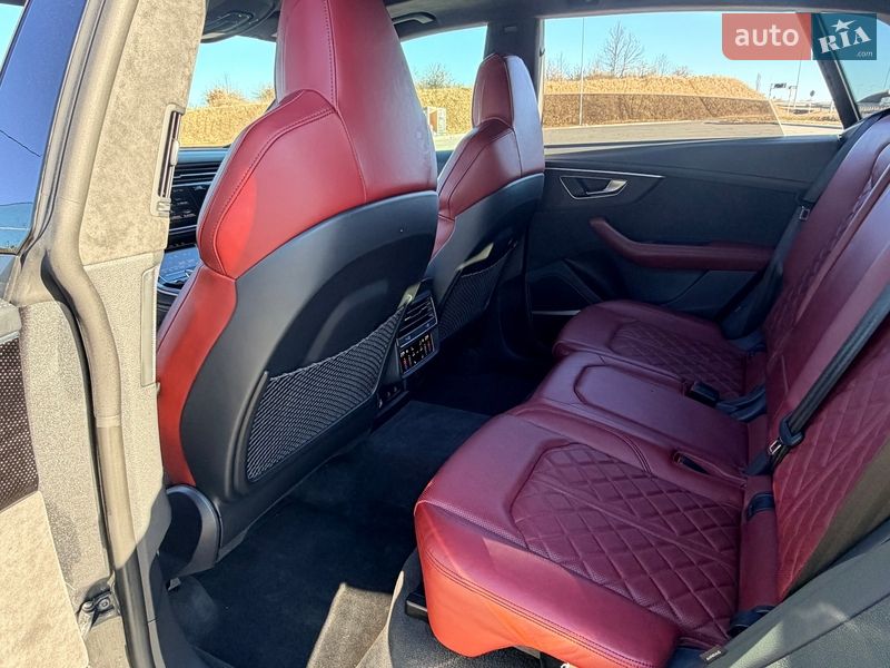 Внедорожник / Кроссовер Audi SQ8 2022 в Полтаве