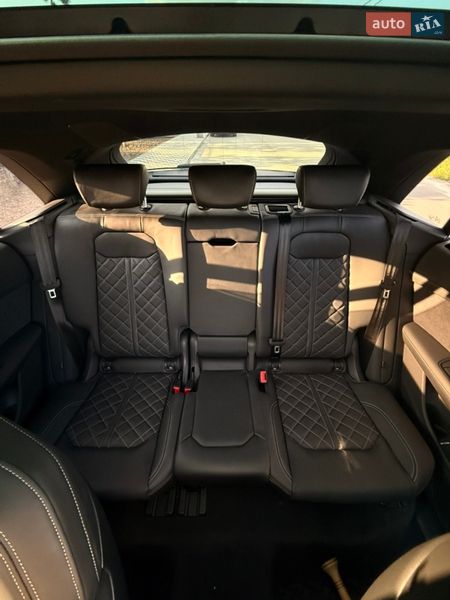 Внедорожник / Кроссовер Audi SQ8 2023 в Киеве