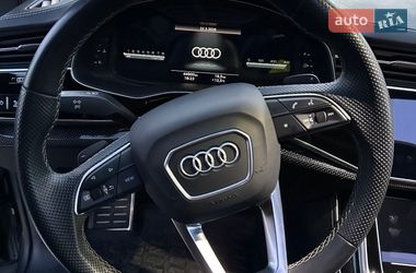 Позашляховик / Кросовер Audi SQ8 2020 в Києві