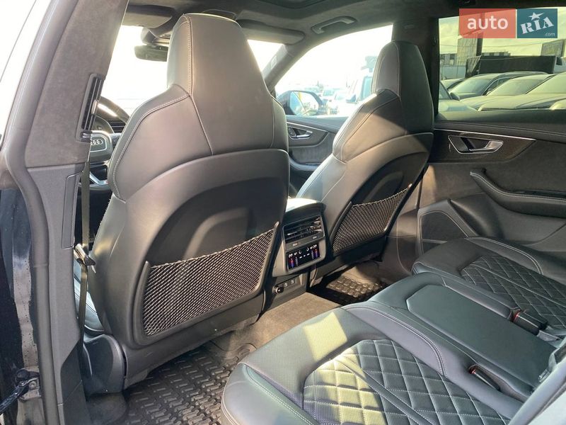 Позашляховик / Кросовер Audi SQ8 2021 в Львові