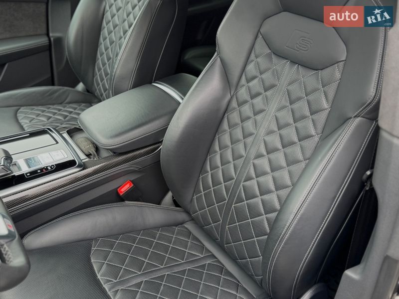 Внедорожник / Кроссовер Audi SQ8 2022 в Днепре