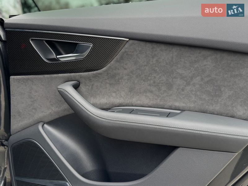 Внедорожник / Кроссовер Audi SQ8 2022 в Днепре