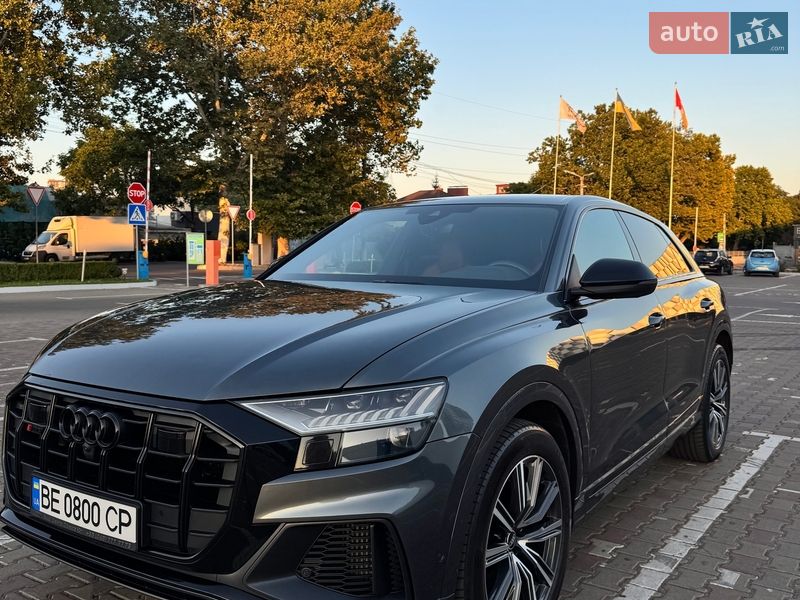 Audi SQ8 2021
