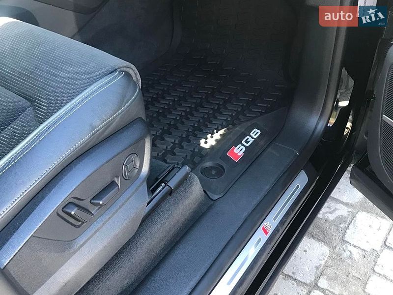 Внедорожник / Кроссовер Audi SQ8 2021 в Киеве