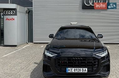 Позашляховик / Кросовер Audi SQ8 2021 в Дніпрі