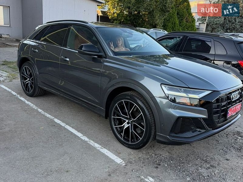 Audi SQ8 2021