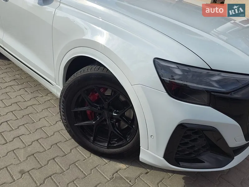 Audi SQ8