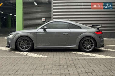 Купе Audi TT RS 2017 в 