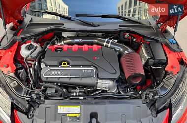 Купе Audi TT RS 2017 в 