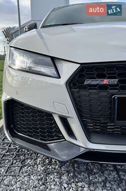 Купе Audi TT RS 2023 в 