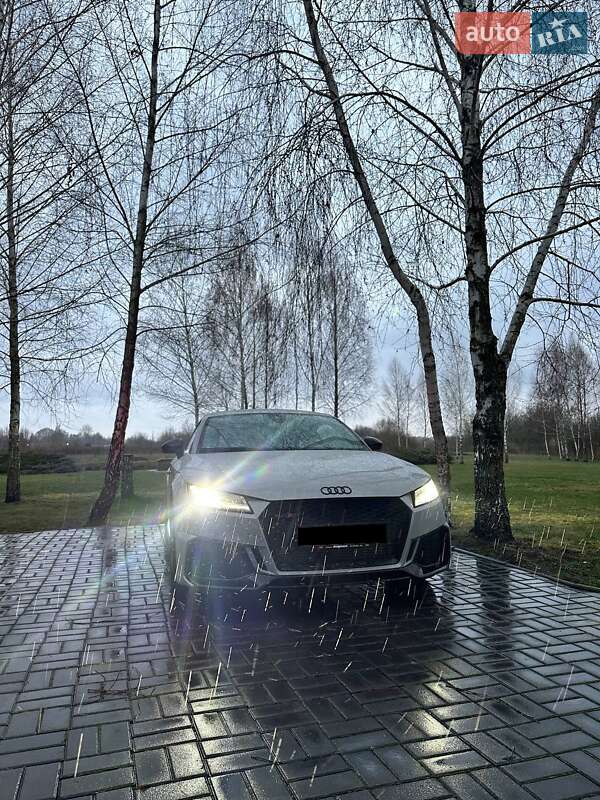 Купе Audi TT RS 2023 в Киеве