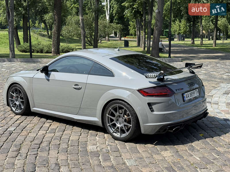 Купе Audi TT RS 2017 в Киеве