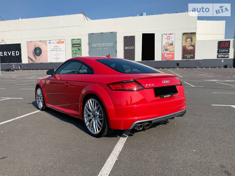 Купе Audi TT S 2016 в Києві