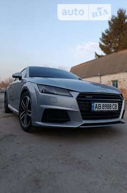 Купе Audi TT S 2014 в Виннице