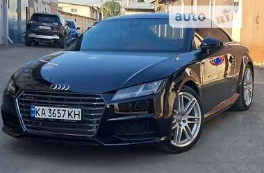 Купе Audi TT S 2015 в Киеве