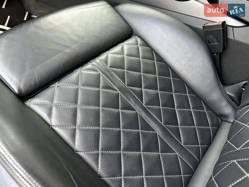 Купе Audi TT S 2016 в Киеве фото 24 Купе Audi TT S 2016 в Киеве