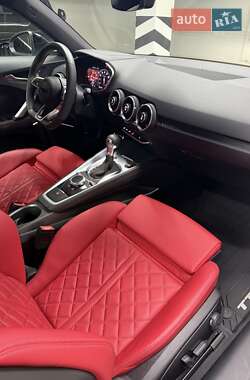 Купе Audi TT S 2023 в 
