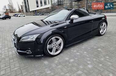 Купе Audi TT S 2012 в 