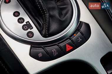 Купе Audi TT S 2012 в 