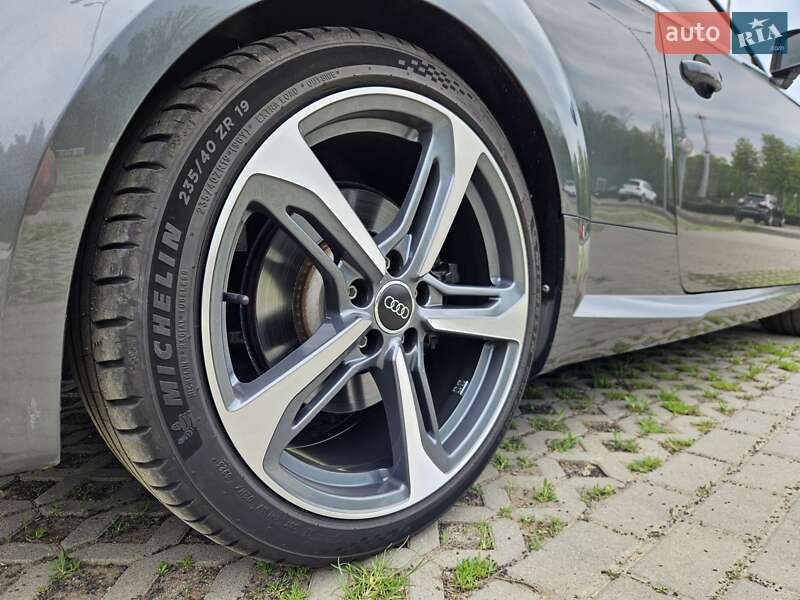 Купе Audi TT S 2016 в Харькове
