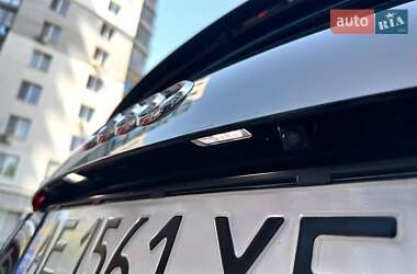 Купе Audi TT S 2012 в 