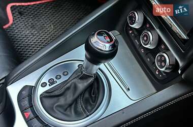 Купе Audi TT S 2012 в 