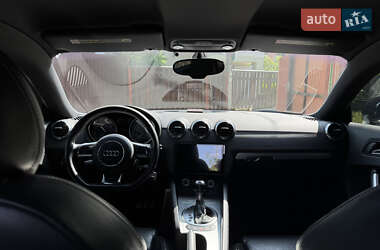Купе Audi TT S 2011 в 
