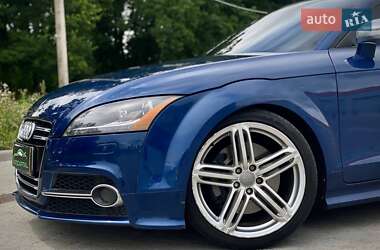Купе Audi TT S 2011 в 